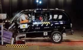 Chrysler Voyager crash test picture