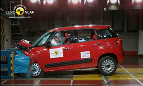Fiat 500L crash test picture
