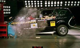 Ford S-MAX crash test picture