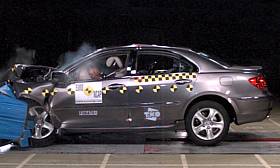 Honda Legend crash test picture