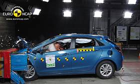 Hyundai i30 crash test picture