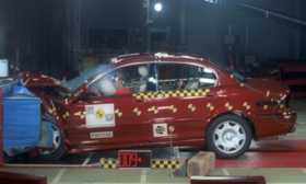 Jaguar X-Type crash test picture
