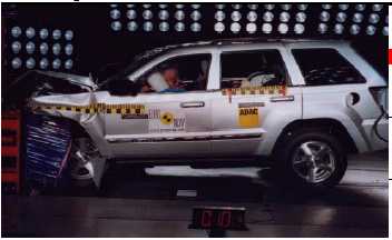 Jeep Grand Cherokee crash test picture