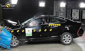 Mercedes-Benz C-Class Coupe crash test picture