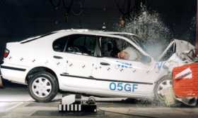 Nissan Primera crash test picture