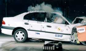 Toyota Avensis crash test picture