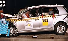 Volkswagen Golf crash test picture