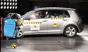 Volkswagen Golf crash test picture