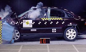 Volvo S40 crash test picture