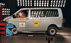 Volkswagen T5 crash test picture