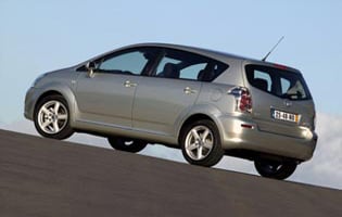 Toyota Corolla Verso 2 0 D 4d T Spirit