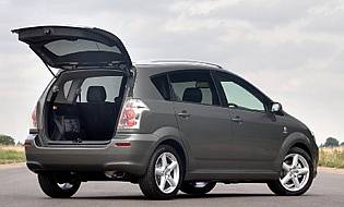 Toyota Corolla Verso 2 2 D 4d T180