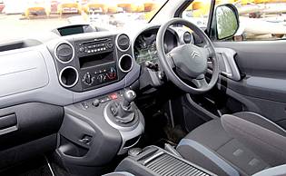theaa.compicture of car interior theaa.compicture of car interior