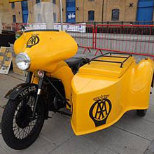 600cc single-cylinder sidevalve engine