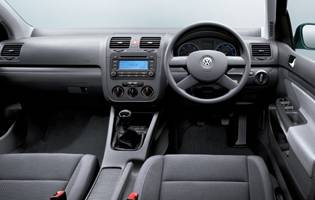 picture of volkswagen golf fascia