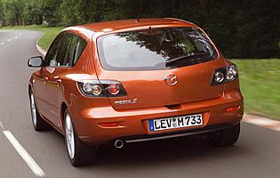 picture of rear of mazda 3