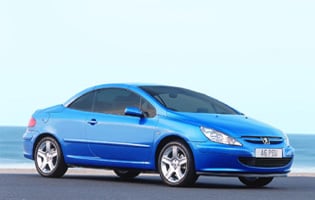 picture of peugeot 307 cc with roof closed