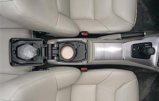 picture of Volvo V70 interior