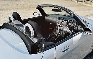 picture of daihatsu copen cabin