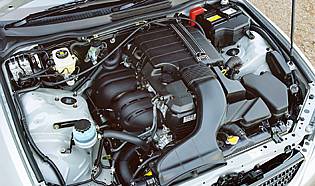 picture of car engine