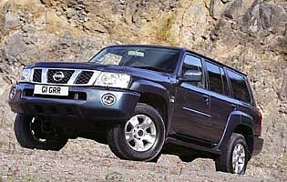 picture of nissan patrol from the front