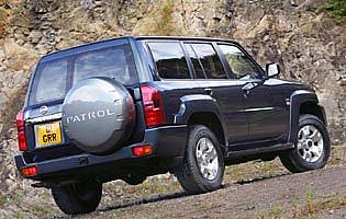 picture of nissan patrol from the rear