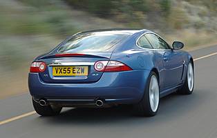 picture of jaguar xk from the rear