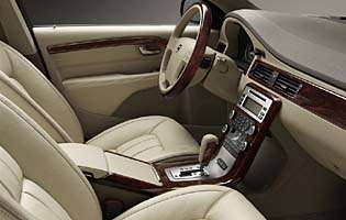 picture of s80 from the interior