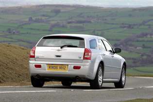 picture of 300c from the rear