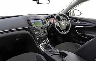 Opel Insignia 2.0 CDTi, Reviews