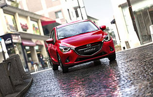 Mazda SkyActiv-D Sport AA