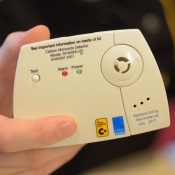 Carbon monoxide alarm 