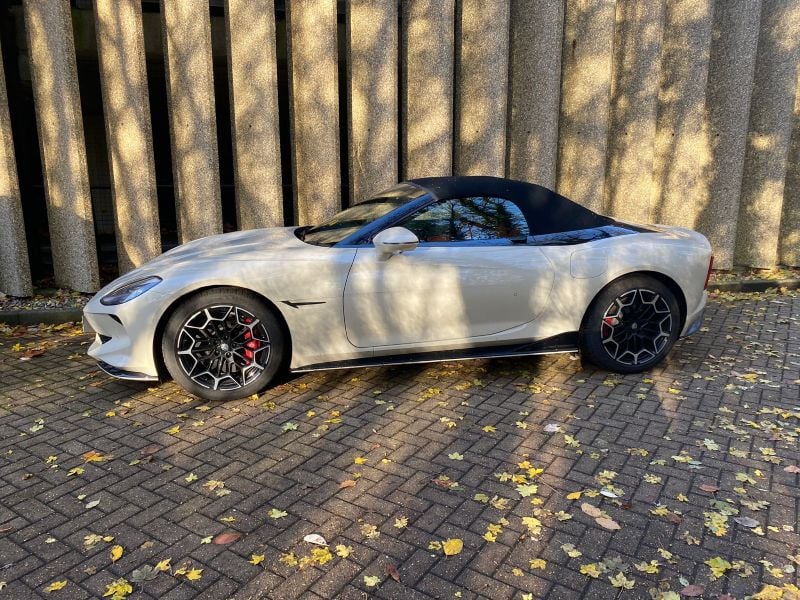 Mg cyb side 2 resize