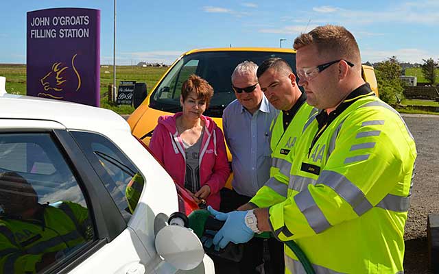 Filling up johnogroats 640