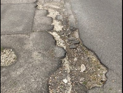 Pothole at junction resize 2