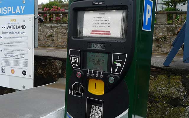 Private parking machine 640