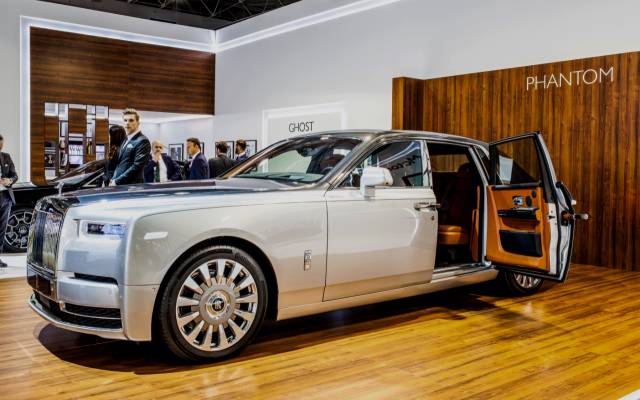 rolls royce phantom