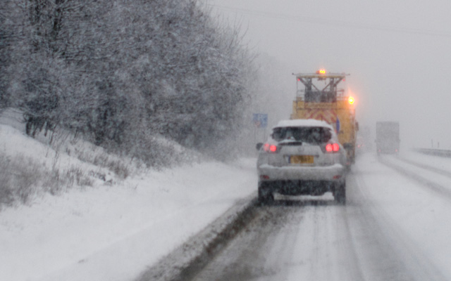 Snow gritting