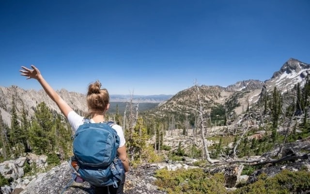 Young woman travelling alone 