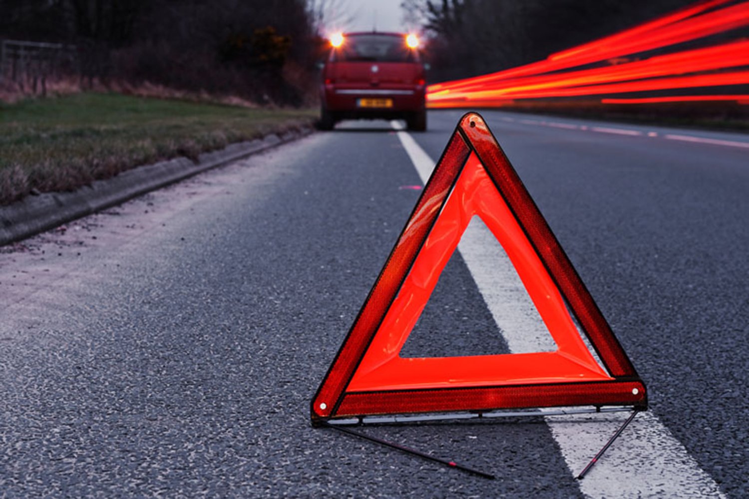 How to stay safe while you wait for help | The AA