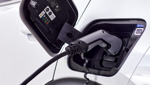 Myths 484x 273 Image of an EV charge point connected to an AA Driving School Instructor's Electric Vehicle