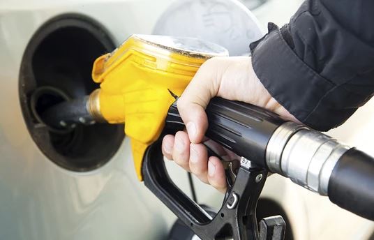 Car at petrol pump